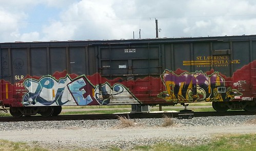 graffiti trains boxcars