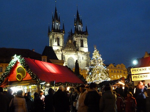 Plaza de la Ciudad vieja de Praga en Navidad