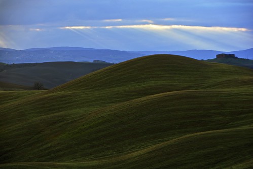 italy clouds landscape nikon italia nuvole hills tuscany siena toscana rollinghills paesaggio colline cretesenesi asciano staffoli campagnatoscana d7100 nikon18300 nikond7100