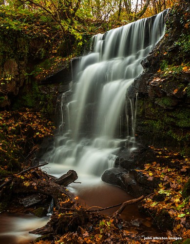 scotland waterfall long exposure fells spout campsie killearn blairessan