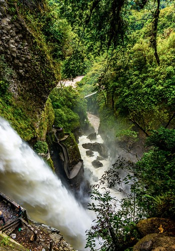 waterfall ecuador banos tungurahua pailondeldiablo rutadelascascadas