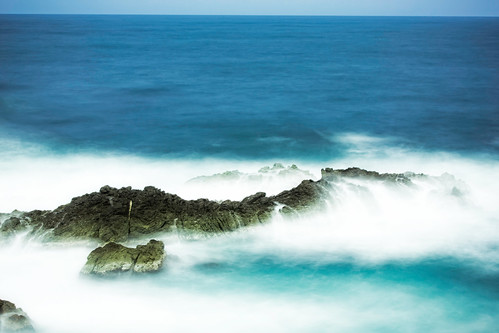 ocean longexposure sea beach rock waves utata aomori rockybeach fukaura 青森 千畳敷 whitehorses 2013 senjojiki 深浦 canoneos5dmarkiii ef70200mmf28lisiiusm