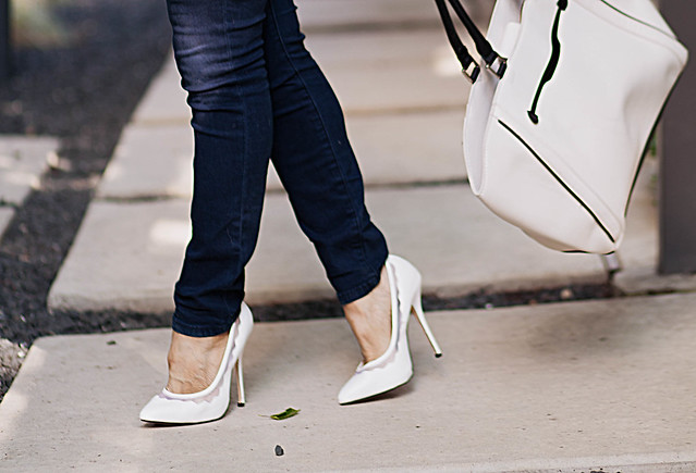 cute & little blog | petite fashion | sheinside floral chiffon blouse, skinny jeans, white scalloped cutout pumps | maternity bump style