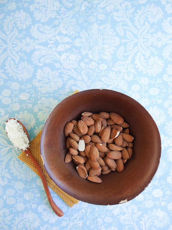 SMBP // Chai Coconut Almond Granola