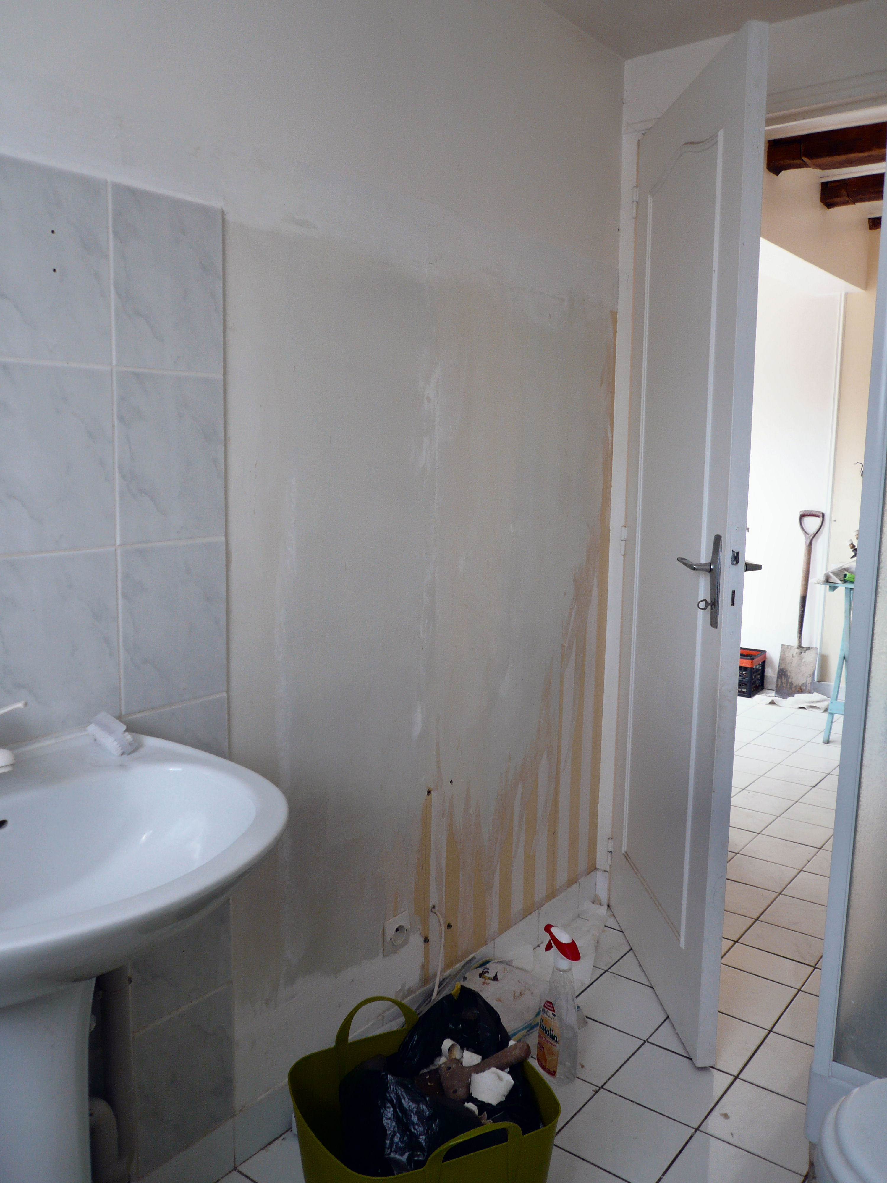 Bathroom - nearly finished stripping!