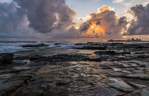 point cartwright mooloolaba sunshine coast queensland australia sunrise beach surf sand waves ocean orange mauve yellow