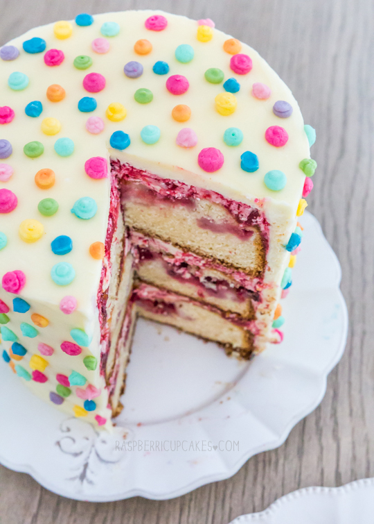 Polka Dot Icing Cake with Strawberry & Rhubarb