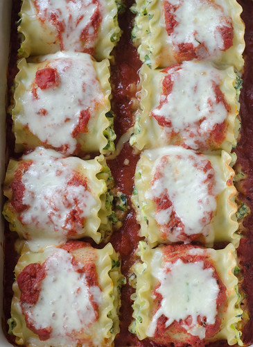 Spinach and Zucchini-Stuffed Lasagna Rolls