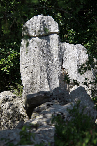 sculpture france europe midi sentier roches ardèche labeaume ruoms failles calades calcaires rhônealpe