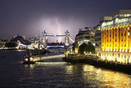storm london weather towerbridge unitedkingdom lightning