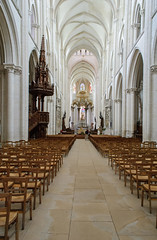 Fécamp Abbey, nave - Photo of Grainville-Ymauville