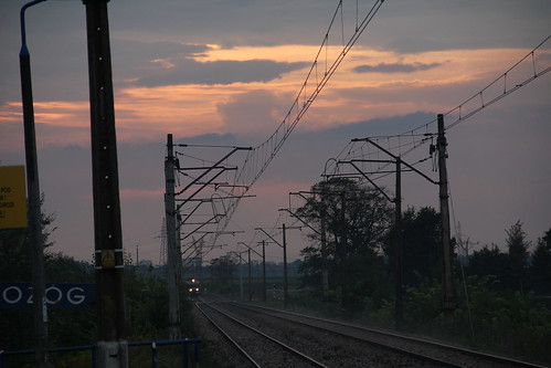 railroad sunset station clouds canon evening tracks poland polska rail railway pkp lubelszczyzna lubelskie d297 canoneos550d canonefs18135mmf3556is nowypożóg pożóg