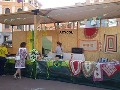 Parada de la Hispanidad. Feria Renacentista. ACYCOL / Por Una Infancia Feliz Educada en Valores