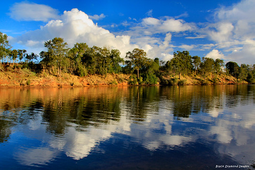 reflections landscape view australia nsw wingham cloudreflections rurallandscape midnorthcoast manningriver manningvalley winghambrush