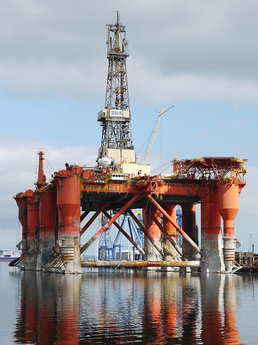 Oil rig