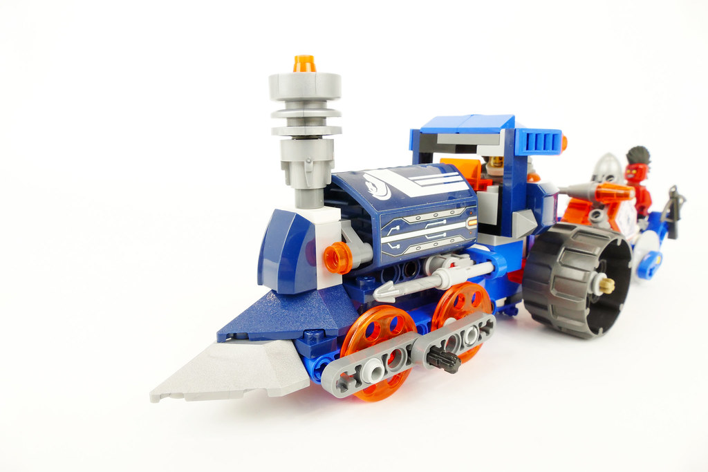 Lance's Train LEGO Nexo Knights 70312 Alternate MOC