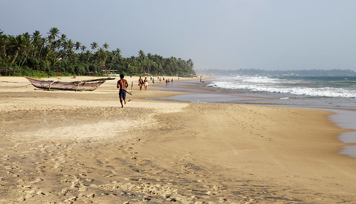 ocean trip winter vacation beach sand waves indianocean january wave sri lanka srilanka ceylon stroll hikkaduwa strolling