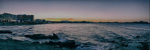 sunset harbour mallorca canpicafort