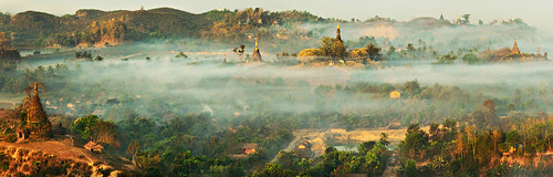 mist fog sunrise landscape outdoors pagoda nikon asia southeastasia d70 burma buddhism myanmar asie paysage brouillard brume leverdesoleil bouddhisme pagode birmanie mrauku rakhinestate myohaung 123faves asiedusudest pascalboegli