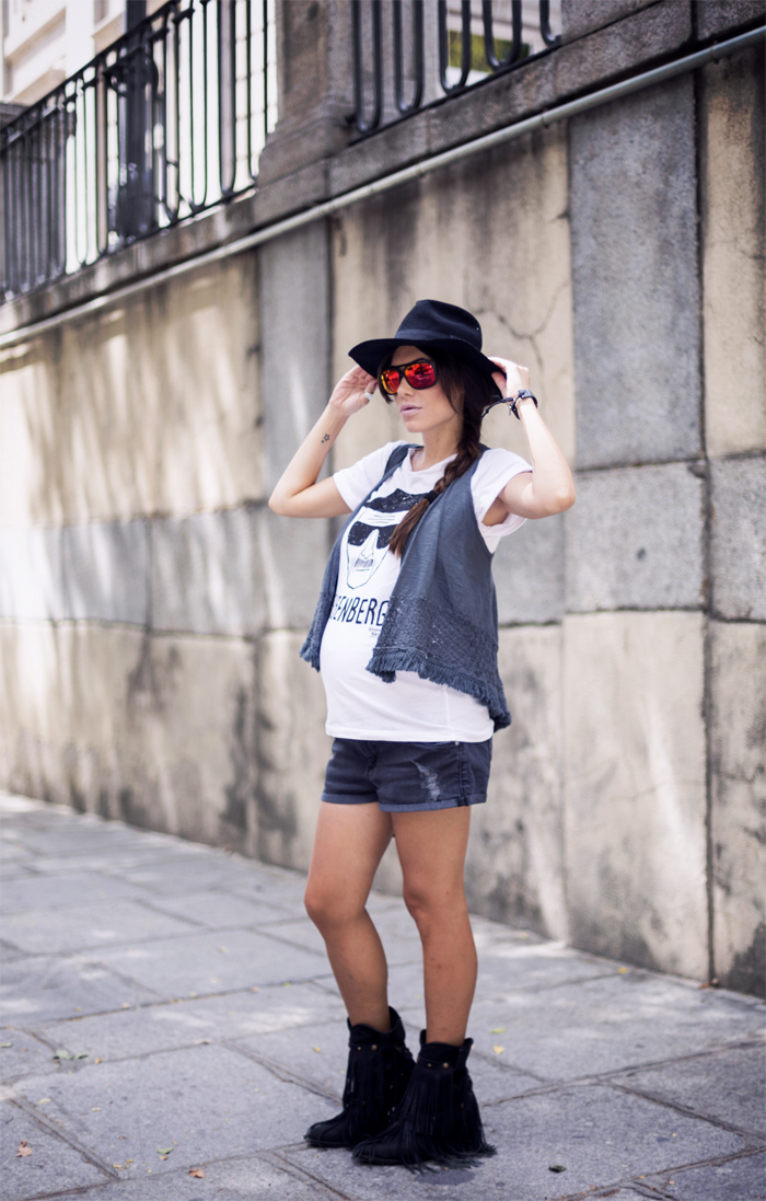 street style barbara crespo heisenberg romwe tshirt tee fashion blogger outfit blog de moda