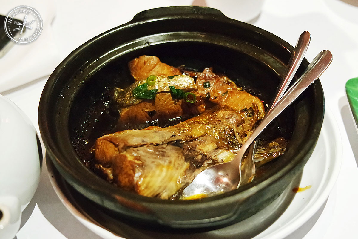 A secret recipe passed down through the generations of Harry’s Family, originating in the North of Viet Nam. Salmon cutlet slow-cooked in a clay pot filled with a rich caramelized sauce, escorted by thin slices of marinated pork – a must for those wanting to experience the traditional flavours of a Vietnamese dish