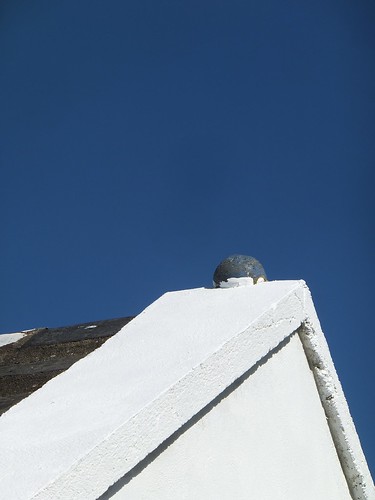 county blue ireland roof sky abstract art clare arty eire apex bluewhite countyclare eireann artofimages