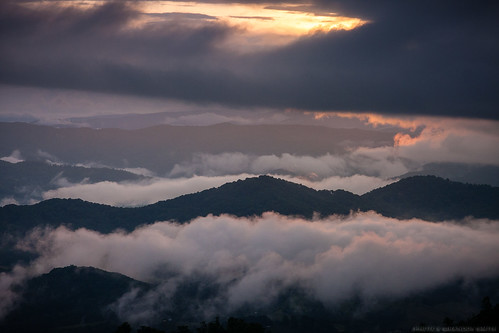 sunset mountains clouds northcarolina smokies smokymountains appalachianmountains