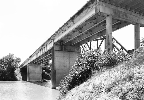 county bridge river colorado texas steel beam girder stringer altair