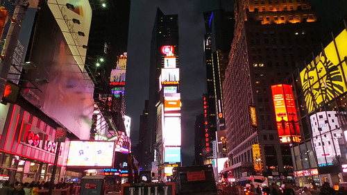 Times-Square-Galaxy-camera-