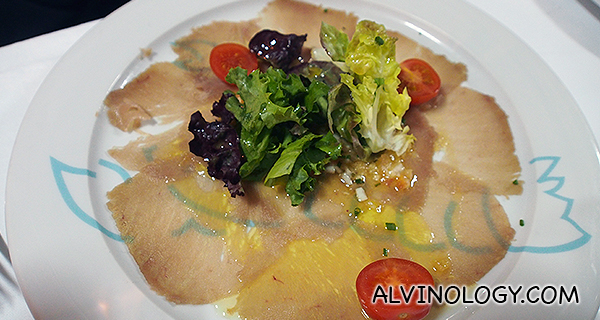 Carpaccio of tuna with vegetables, ginger and lime vinaigrette 