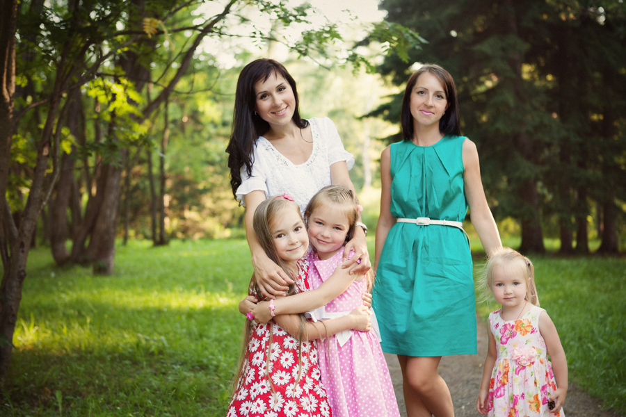 Семейная фотосессия в парке,фотосъемка на улице, фотограф новосибирск, фотопрогулка