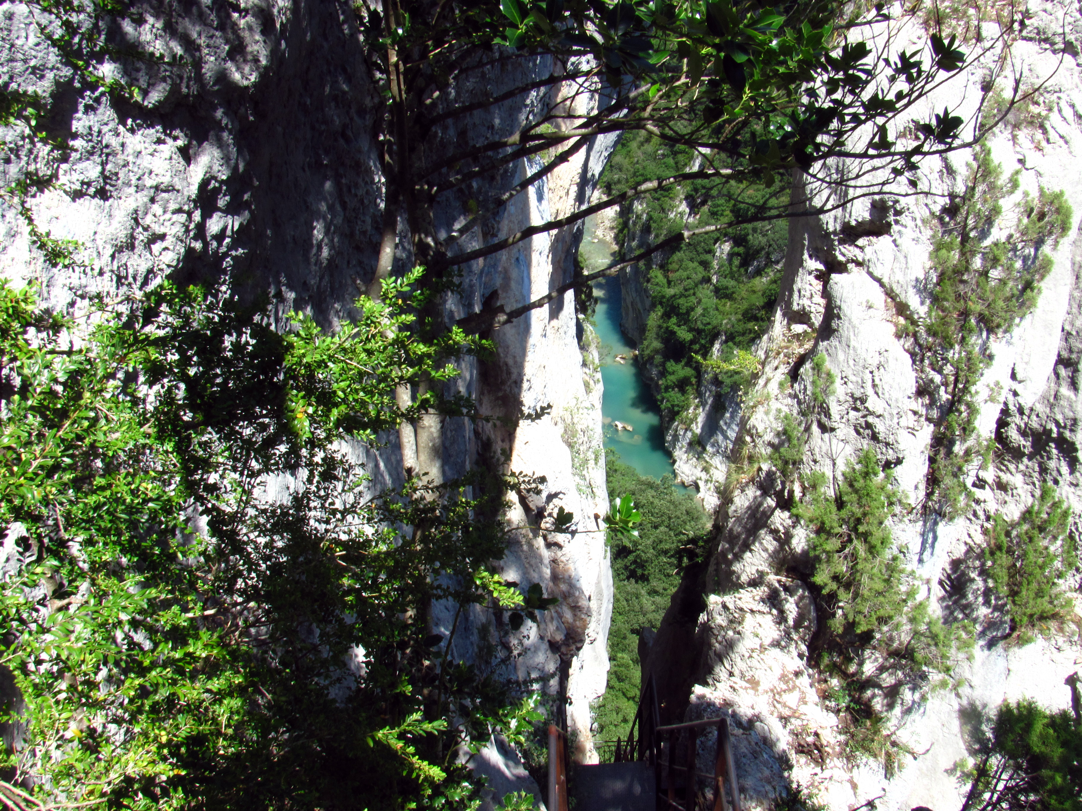 Sentiero Blanc Martel - Verdon dalla cima delle scale Breche Imbert