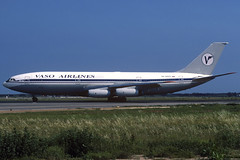 Vaso Airlines IL-86 RA-86015 BCN 24/06/2000