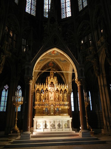 DSCN9244 _ Lower part of the Hochaltar (Main Choir), Votivkirche, Vienna, 2012