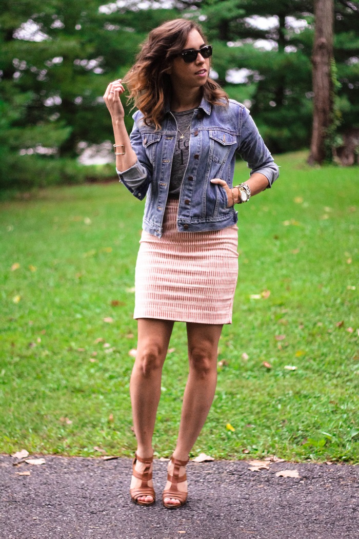 denim jacket. pencil skirt. graphic tee. casual outfit. dc style fashion blog. 3