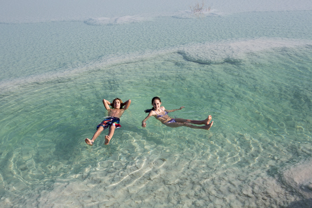 Dead Sea float _DS_12IGD1563_Itamar Grinberg_IMOT