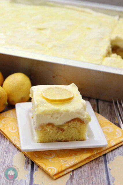 Full of lemon flavor, this Lemon Supreme Cake is for the true lemon lover! #lemon #cake