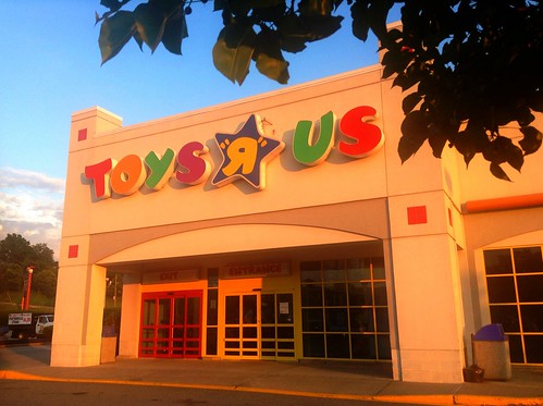 Toys R Us Newington, CT