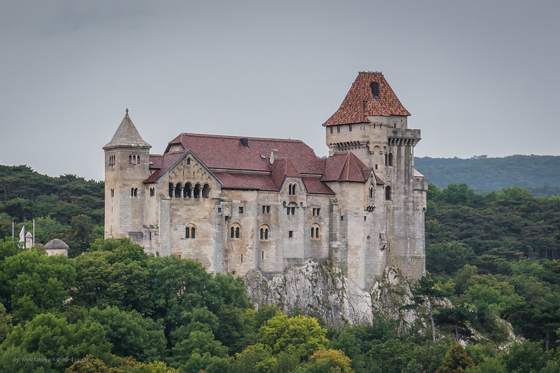 Liechtenstein Castle, Maria Enzersdorf, Austria - SpottingHistory.com