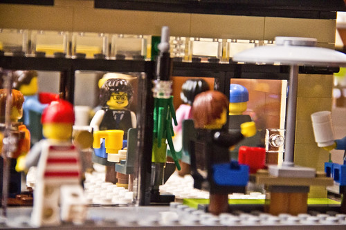 LEGO Movie Coffee Shop: Windows