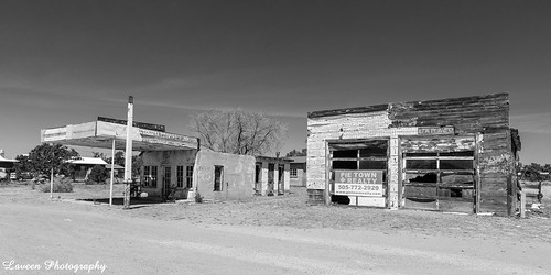 old arizona food newmexico abandoned station photography photographer unitedstates continental az photograph pies service nm pietown continentaldivide divide cy2 douglaslsmith