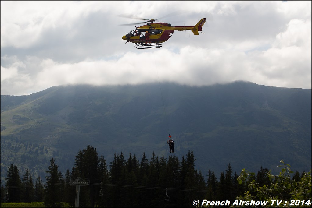 EC-145 Sécurité Civile , meribel airshow 2014 