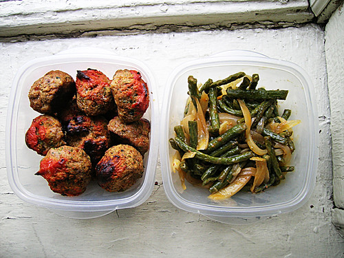 turkey meatballs and green beans