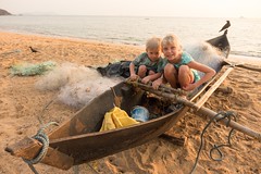Zamiast zabawek - prawdziwa łódź rybacka na Goa!