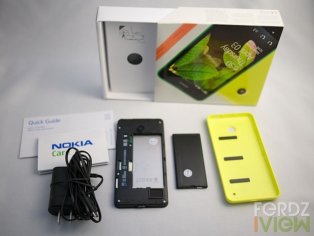 Lumia 630 unboxed