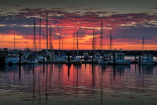 morning colour sunrise landscape boats photography nikon cole harbour earlymorning leanne d800 apollobay 2470mm landscapephotography nikond800