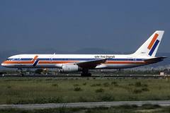 Air Holland B757-23A PH-AHK BCN 17/08/1999