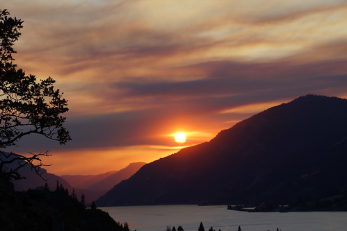 sunset smoke scenic columbiariver national area gorge cloudes