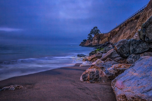 capitola cliff california pacificocean rocks landscape beach bluehour