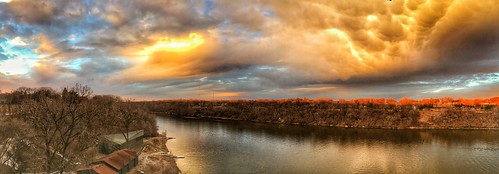 marshallavebridge rowing shell rowingclub river sunset stpaul minneapolis panorama hdr mississippi